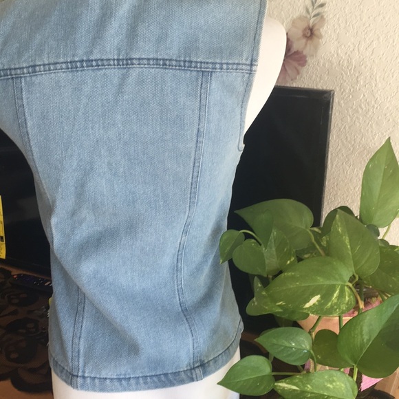 Denim vest - Picture 7 of 7